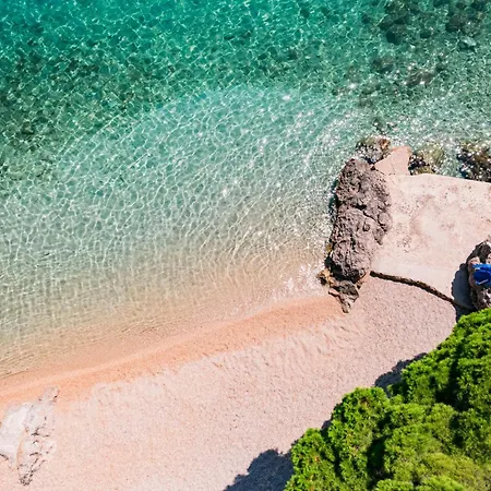 Ana Medici Villa Mimice